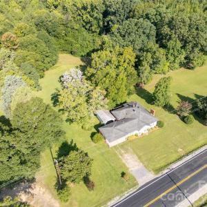 Photo #24 of 1670 Lynwood, Lancaster, SC