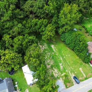 Photo #5 of 13 Magnolia, York, SC