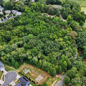 Photo #7 of 2410 Simfield Church, Matthews, NC