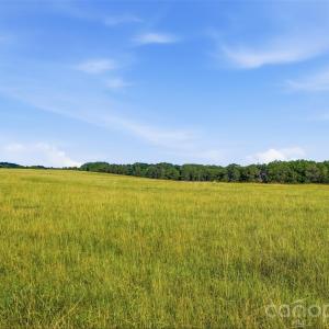 Photo #5 of 3545 Ernandez, Richburg, SC