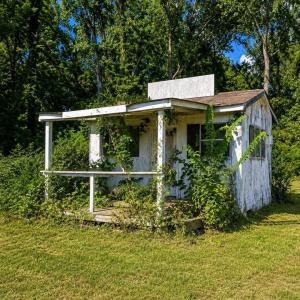Photo #2 of 731 Market, Lancaster, SC
