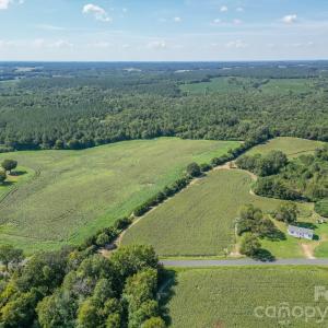 Photo #38 of 589 Bill Curlee, Polkton, NC