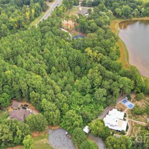 Photo #2 of 4501 Water Oak, Clover, SC