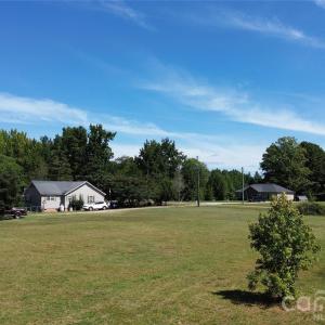 Photo #36 of 1466 King, York, SC