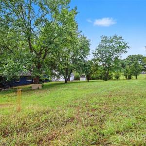 Photo #5 of 5248 Winding, Indian Trail, NC