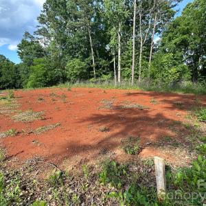 Photo #6 of 931 Mt Vernon, Woodleaf, NC