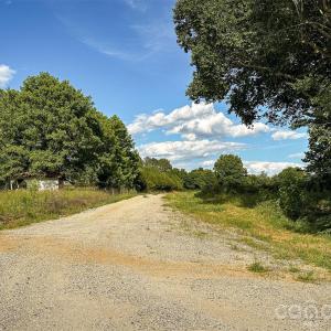 Photo #3 of 931 Mt Vernon, Woodleaf, NC