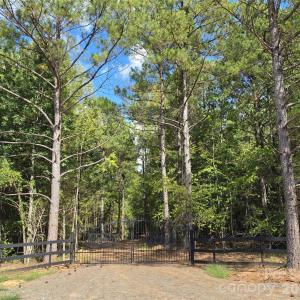 Photo #1 of 552 Midway, Richburg, SC