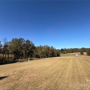 Photo #2 of 13490 Mullis, Midland, NC