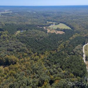 Photo #7 of Laurel Knoll, Landrum, SC