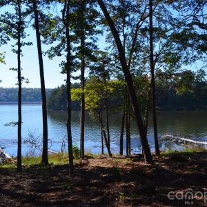 Photo #1 of 31 Reserve, New London, NC