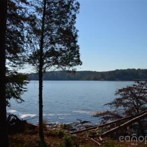 Photo #3 of 31 Reserve, New London, NC