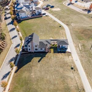 2-DJI_20251211113421_0052_D-HDR