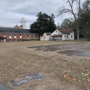 8CEF15A0-3E45-487E-9333-52E83EC4B716