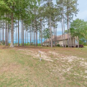 069_207_quiet_oak_ct_069_132