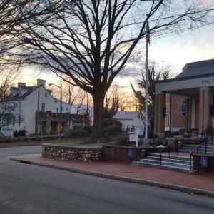 Photo #6 of 50 CULPEPER ST, WARRENTON, VA 0.8 acres