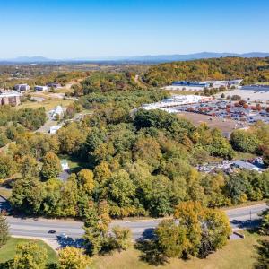 Photo #6 of 603 CALVERT ST, STAUNTON, VA 4.2 acres