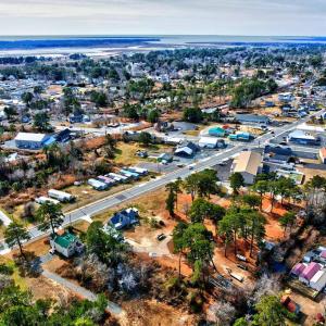 Photo #4 of L4 TAYLOR ST, CHINCOTEAGUE, VA 0.2 acres