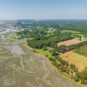 Photo #12 of BUNTING POINT RD, WACHAPREAGUE, VA 24.6 acres