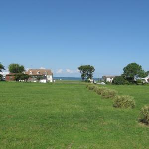 Community beach right of way