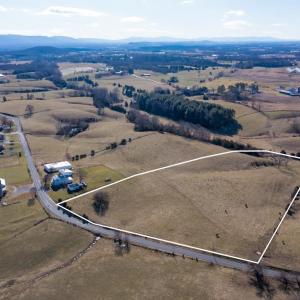 10 Acres available to purchase! Proposed split - Needs Rockingham County approval. This is 10 acres off the 40 acre tract. All 40 acres are available for sale