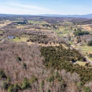 Photo #44 of 4 CROWN RIDGE BERRY FARM RD, STAUNTON, VA 9.1 acres