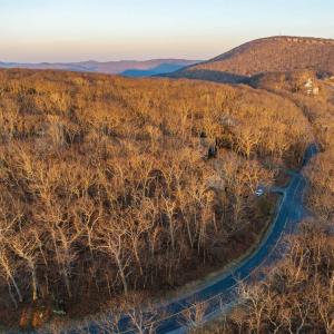 Photo #4 of BLACKROCK CIR, WINTERGREEN RESORT, VA 0.4 acres