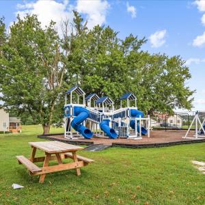 Photo #31 of 3336 BLACKBEARD RD, GREENBACKVILLE, VA 0.4 acres