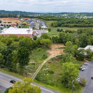 Photo #17 of 1229 ROSSER AVE, WAYNESBORO, VA 1.8 acres