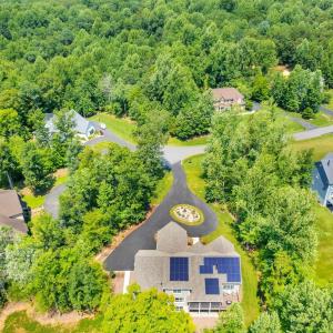 Existing Homes in Proffit Ridge built by Dominion Custom Homes.