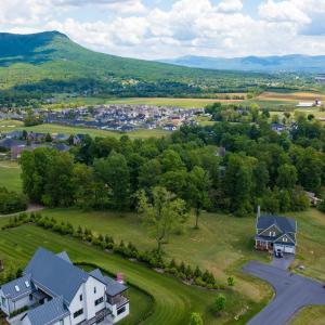 Photo #6 of 120 KESWICK CT, ROCKINGHAM, VA 1.0 acres