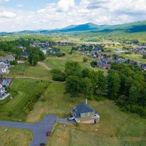 Photo #4 of 120 KESWICK CT, ROCKINGHAM, VA 1.0 acres