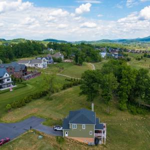 Photo #3 of 120 KESWICK CT, ROCKINGHAM, VA 1.0 acres
