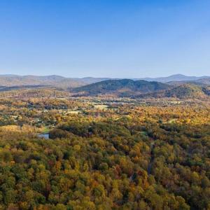 Photo #5 of 316 STONEY CREEK WEST, NELLYSFORD, VA 1.2 acres