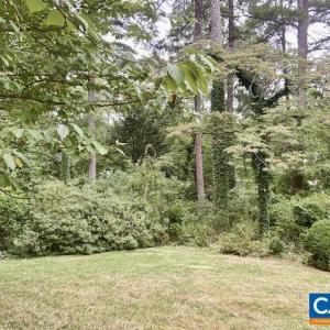 Photo #8 of 2029 SPOTTSWOOD RD, CHARLOTTESVILLE, VA 0.5 acres