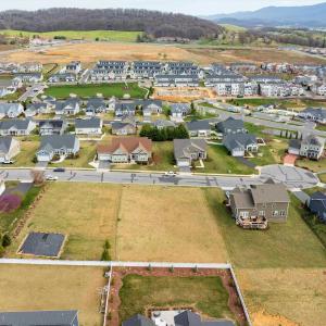 Photo #11 of 3190 HENRY GRANT HILL, ROCKINGHAM, VA 0.4 acres
