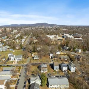 Photo #10 of 502 HANOVER ST, CHARLOTTESVILLE, VA 0.1 acres