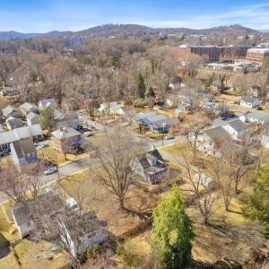 Photo #20 of 502 HANOVER ST, CHARLOTTESVILLE, VA 0.1 acres