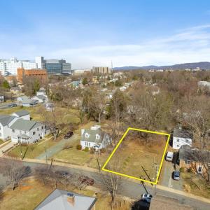 Photo #3 of 502 HANOVER ST, CHARLOTTESVILLE, VA 0.1 acres