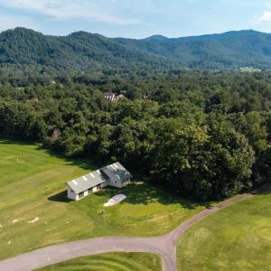 Photo #12 of 99 BLUE CHICKORY CT, NELLYSFORD, VA 1.1 acres