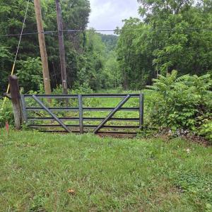 Photo #1 of 900 SANDY BOTTOM RD, ELKTON, VA 2.0 acres