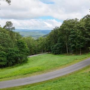 Photo #1 of 15 DELAFIELD RD, HOT SPRINGS, VA 1.6 acres