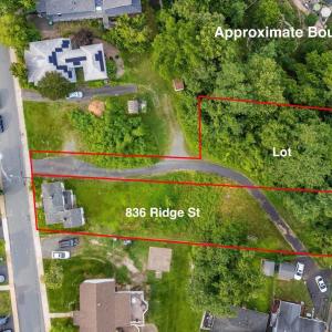 Photo #2 of 836 RIDGE ST, CHARLOTTESVILLE, VA 0.4 acres