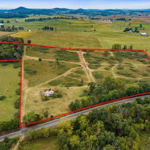 Photo #2 of 594 HEWITT RD, SWOOPE, VA 27.5 acres