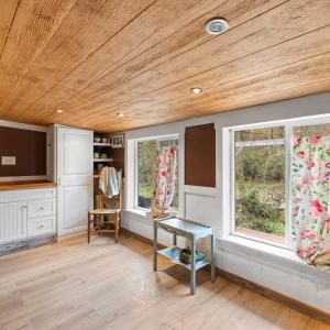 Photo #27 of 3441 MIDLAND TRL, LEXINGTON, VA 37.5 acres