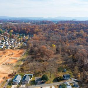 Photo #4 of 912 MOORE ST, STAUNTON, VA 2.0 acres