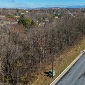 Photo #6 of 2122 WILLOW HILL DR, HARRISONBURG, VA 0.3 acres