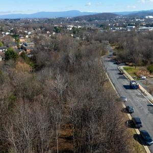 Photo #14 of 2122 WILLOW HILL DR, HARRISONBURG, VA 0.3 acres