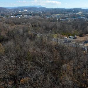 Photo #13 of 2132 WILLOW HILL DR, HARRISONBURG, VA 0.3 acres