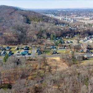 Photo #9 of 1357 MAIN ST, WAYNESBORO, VA 1.0 acres